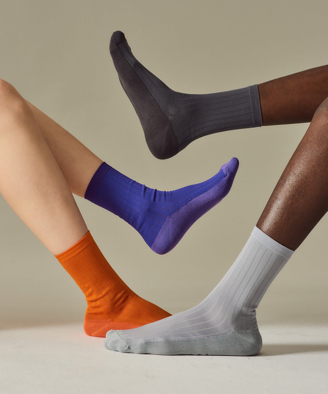 極上の履き心地と高次元の抗菌防臭・消臭・制菌を配合するソックスブランド「YUQRI(ユクリ)」から新作がリリース。希少な編機を使用し、ひとつひとつ丁寧に仕上げたジャパンメイドの靴下４型を発売。のサブ画像4