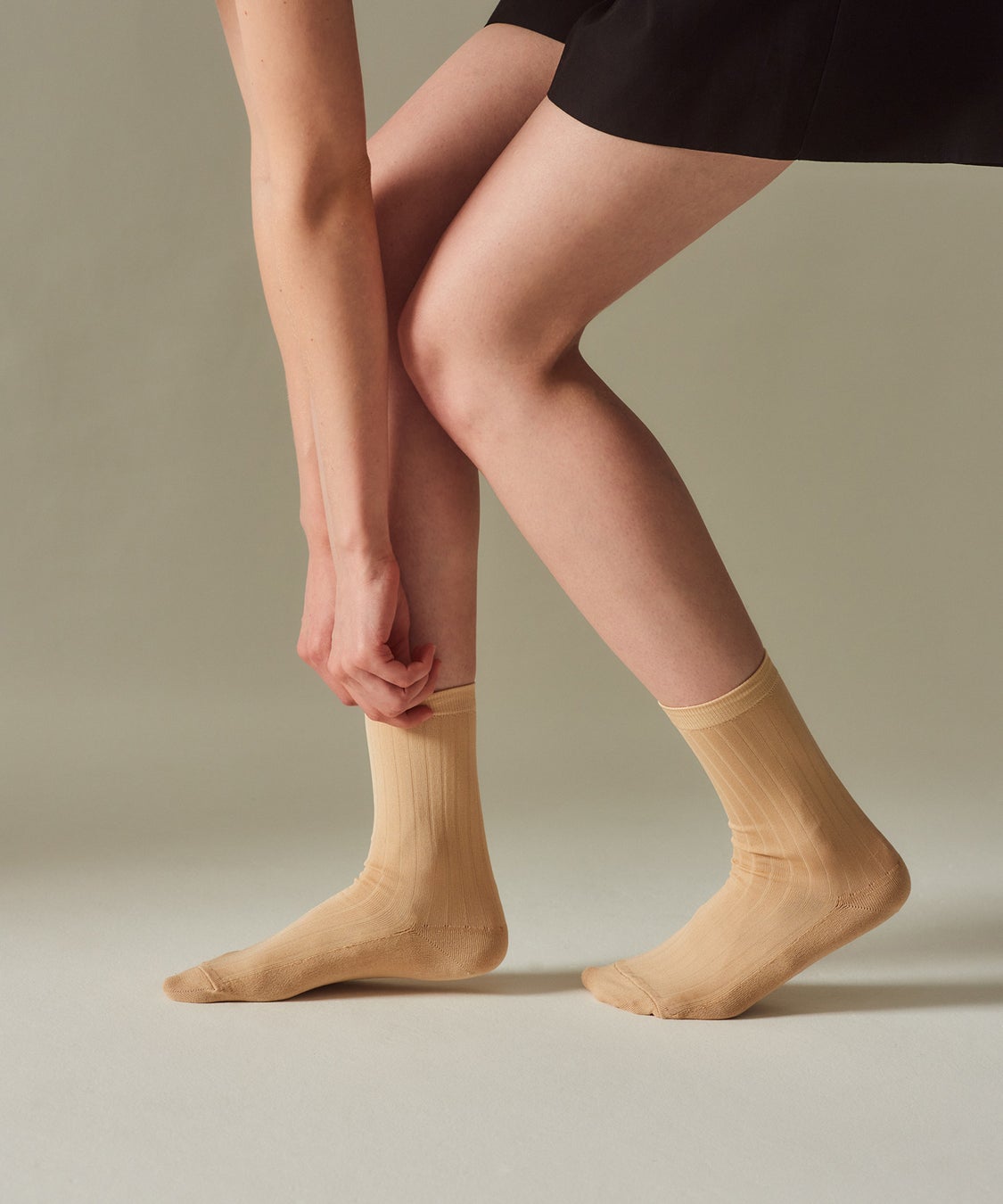 極上の履き心地と高次元の抗菌防臭・消臭・制菌を配合するソックスブランド「YUQRI(ユクリ)」から新作がリリース。希少な編機を使用し、ひとつひとつ丁寧に仕上げたジャパンメイドの靴下４型を発売。のサブ画像9