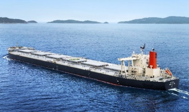 商船三井、鉄鉱石輸送専用船の豪州航路航海におけるCO2排出オフセットを実施のメイン画像