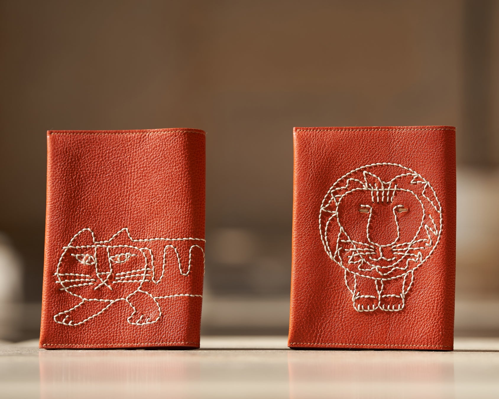 革製品ブランド【genten】より、スウェーデンの陶芸作家リサ・ラーソンのモチーフを革で表現した限定革小物コレクションを2023年4月20日に発売。のサブ画像13