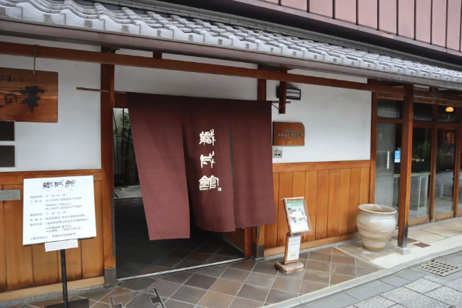 京都西陣織の伝統と国内養蚕業の復興を目指す！シルクの製造過程で生まれる素材「キビソ」を使用した、国産素材のボディタオルで新しいスキンケアを提案し、伝統工芸の未来を創ります。のメイン画像