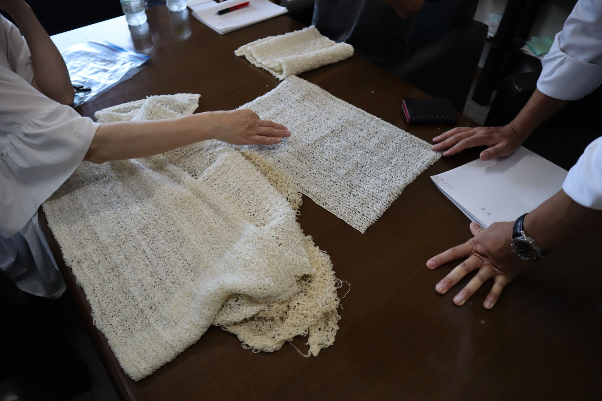 京都西陣織の伝統と国内養蚕業の復興を目指す！シルクの製造過程で生まれる素材「キビソ」を使用した、国産素材のボディタオルで新しいスキンケアを提案し、伝統工芸の未来を創ります。のサブ画像6