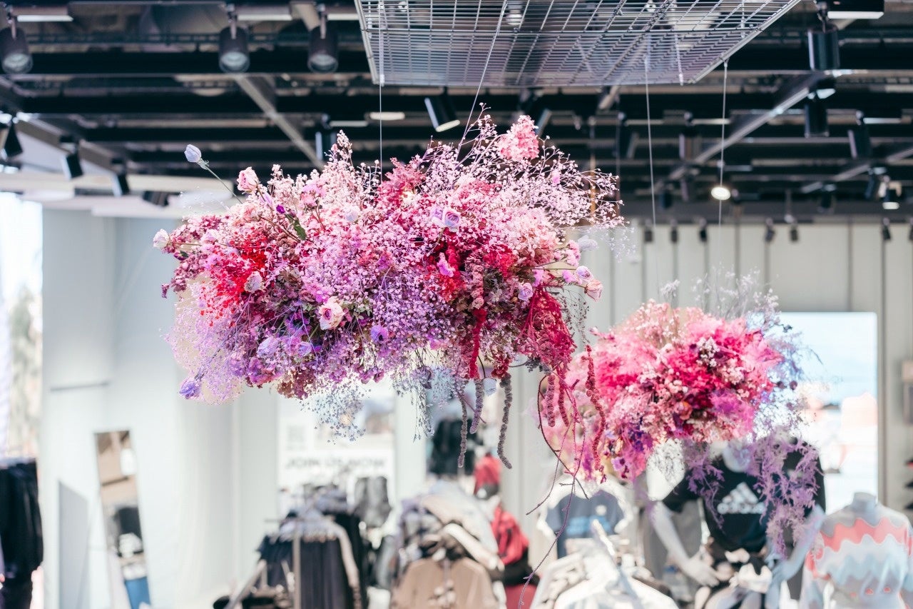 adidas x Marimekko Spring Summer ‘23 Collectionに合わせ、彩り鮮やかな花のインスタレーション演出を開始！のサブ画像3