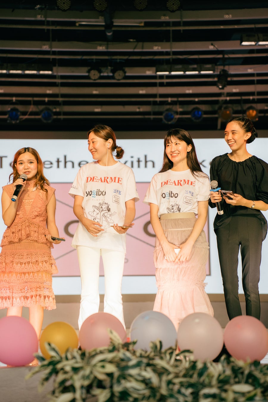 【日系初】フィリピンのファッションスクール「coxco Lab」が目指す、ファッションで社会貢献を志す生徒10名の夢の実現のサブ画像5_ファションショーで夢を語る生徒