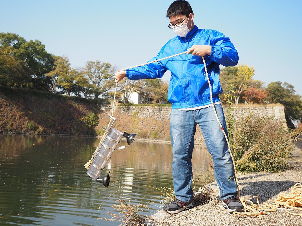 アジアトライアスロンカップ（2023／大阪城）の公式サポーター機関として、大阪バイオメディカル専門学校がスイムコースの水質調査に協力のサブ画像1