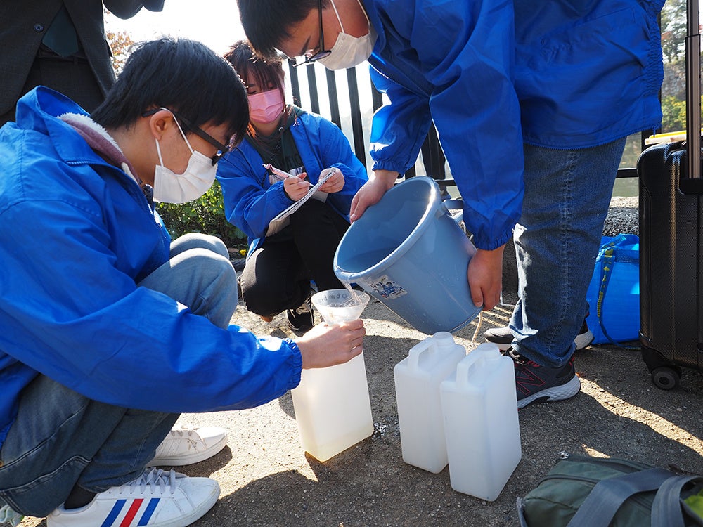 アジアトライアスロンカップ（2023／大阪城）の公式サポーター機関として、大阪バイオメディカル専門学校がスイムコースの水質調査に協力のサブ画像2