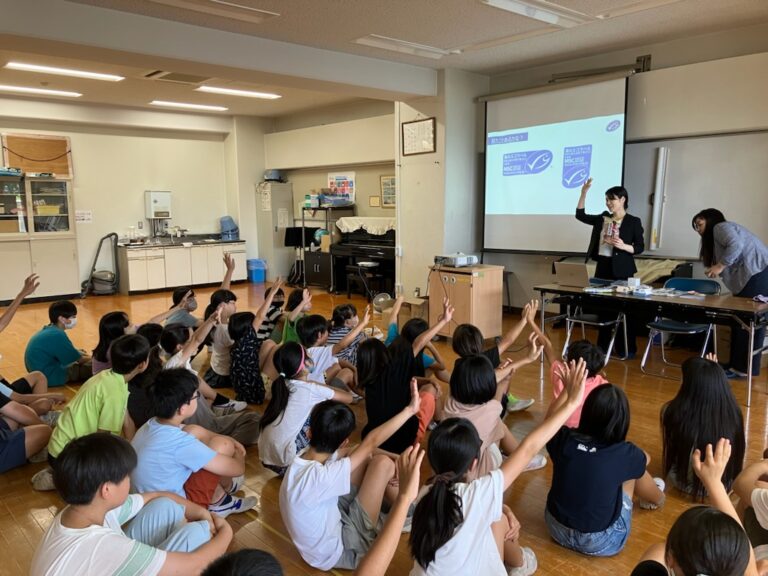 MSCジャパン、目黒区の小学校で持続可能な魚についての特別授業を実施のメイン画像