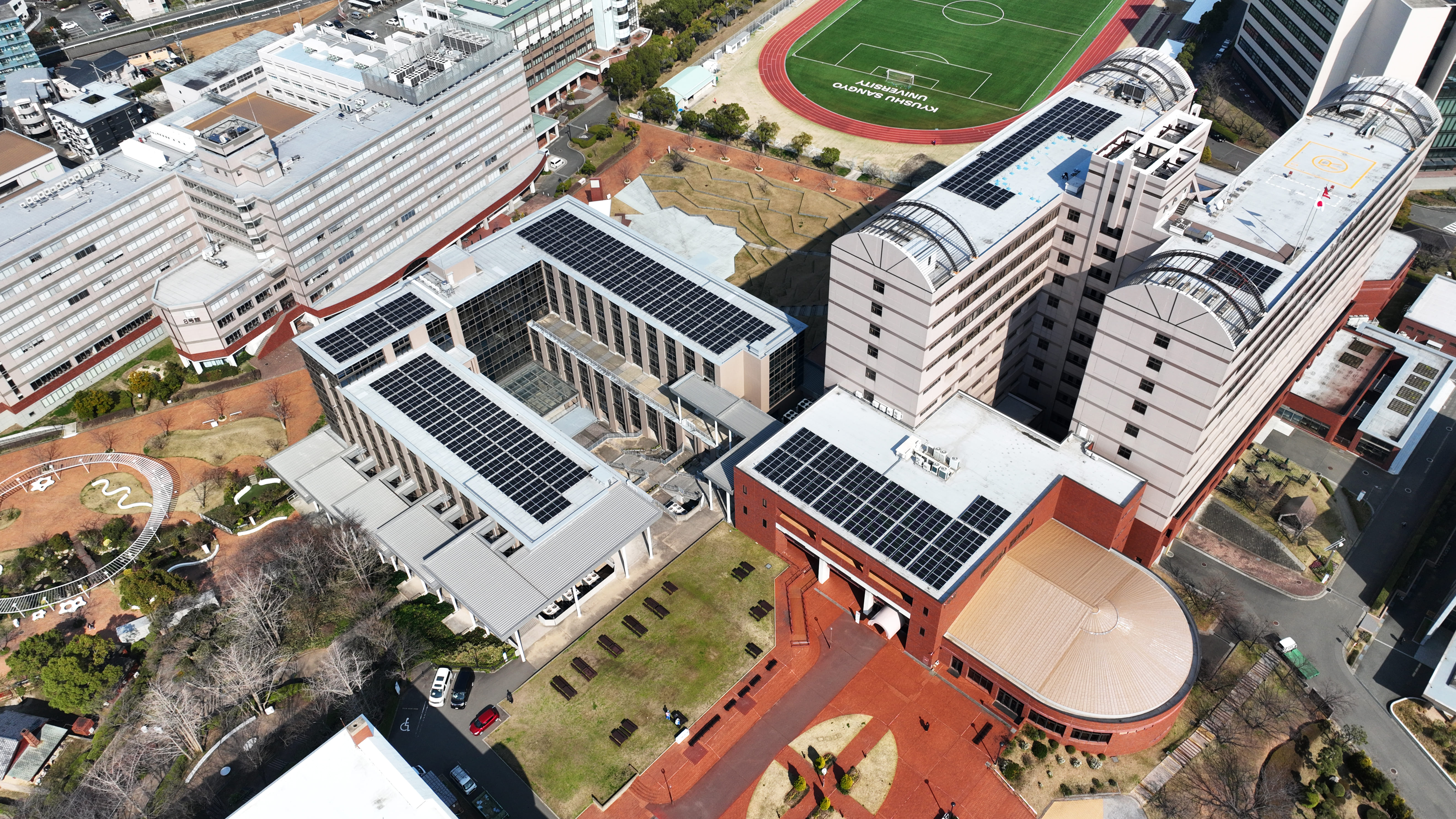 【サニックス】「九州産業大学」に太陽光発電設備を設置のサブ画像1_九州産業大学